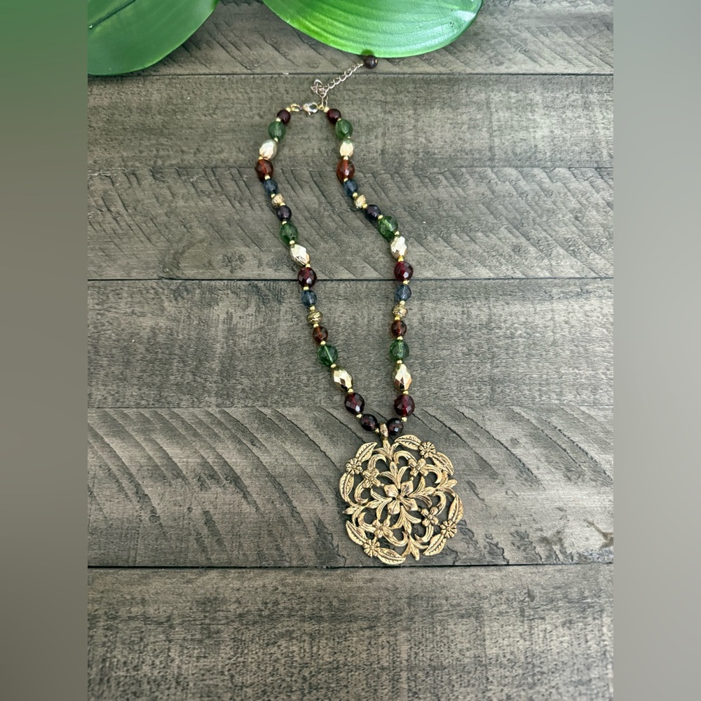 Vintage Gold Pendant Necklace with Multicolor Beads